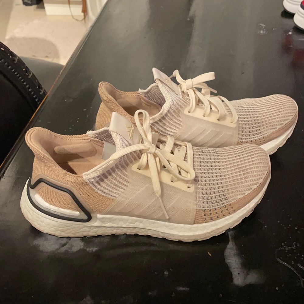 Adidas Ultraboost19